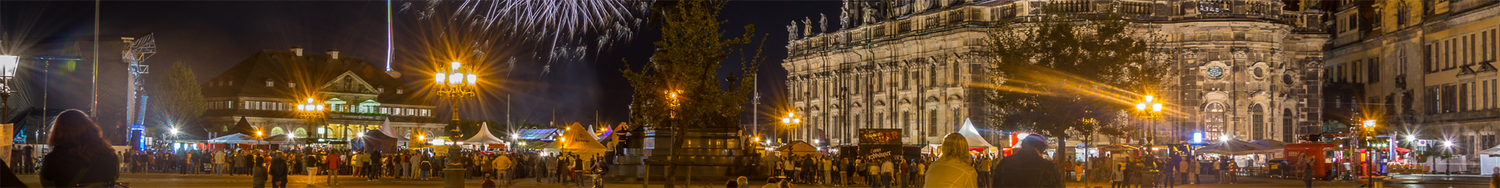 Theatre Square Dresden at night during a city event