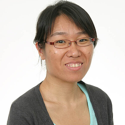 Photo of Weihua Leng